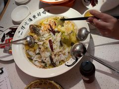 -江渔儿酸菜鱼(映月湖环宇城店)