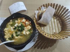 砂锅豆腐-闫家驴肉老店(华电一校店)
