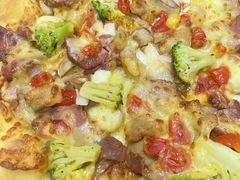 金臻滋享松板肉比萨-达美乐比萨(南京路店)