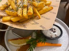 -Mark&Mars Restaurant