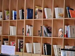 -涨巢·潮玩水疗局