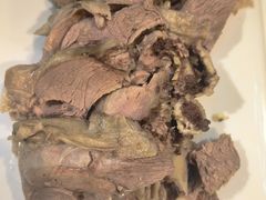 -清真·胖妈妈手抓餐厅(定西路长城宾馆店)