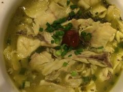 -郭巨人农家食堂(南部商务区店)