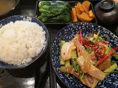 海蜇青瓜捞鸡饭-又鸟pizza海南鸡饭(假日广场店)