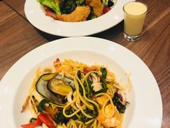 -The Dishes Seafood & Restaurant