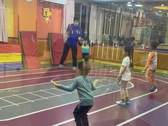 -卓跃儿童运动馆·体能·跳绳·篮球(滨江东中心店)