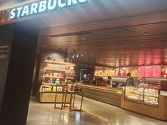 -星巴克臻选(国贸商城首店)