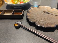 -铭牛烧肉·和牛海鲜自助(高新月牙湖店)