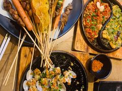 -何师烧烤Pro ·江湖川菜·小龙虾·精酿(太古里旗舰店)