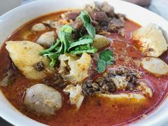 叻沙牛什-新记肉骨茶