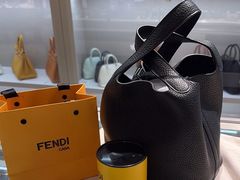 -FUN LUXURY范加奢品(蟠龙天地店)