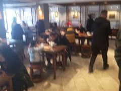 大堂-吾穆勒蓬灰牛肉面·清真(中海河山郡店)