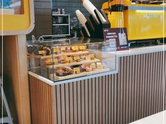 面包甜点陈列柜-麦当劳(塔园路店)