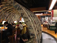 -西西弗书店(三峡广场湟恩新纪元购物广场店)