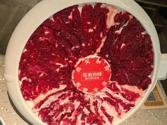 -左庭右院鲜牛肉火锅(浦江欢乐颂店)