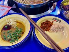 -马路边边火锅串串(观前街店)