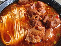 牛肉面-四季春(美食街店)