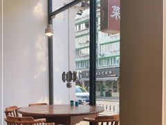 靠窗位-百家鲜·杭帮菜