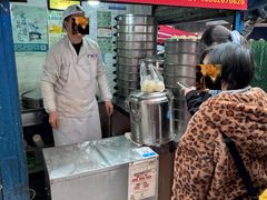 -俞记安顺特色破酥包(民生路店)