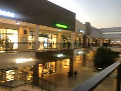 -宁波杉井奥特莱斯广场