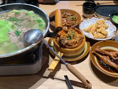 -川堂风·跷脚牛肉·乐山爆炒(宝山日月光店)