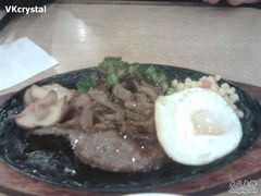 菌菇酱汉堡12.0-萨莉亚意式餐厅(特力时尚汇店)