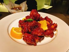 -穹六人间 people 6(岳阳路店)