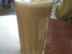牛油果香蕉奶昔-VESH COFFEE(定西路店)