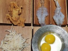 -银米·云南传统过桥米线(双廊黑金冠店)
