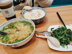 -西部马华清真兰州牛肉面·烧烤夜市(三里河店)