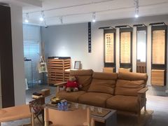 -目艮眼镜SHOWROOM(品牌集合店)