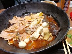 -万记麻辣烫国展总店