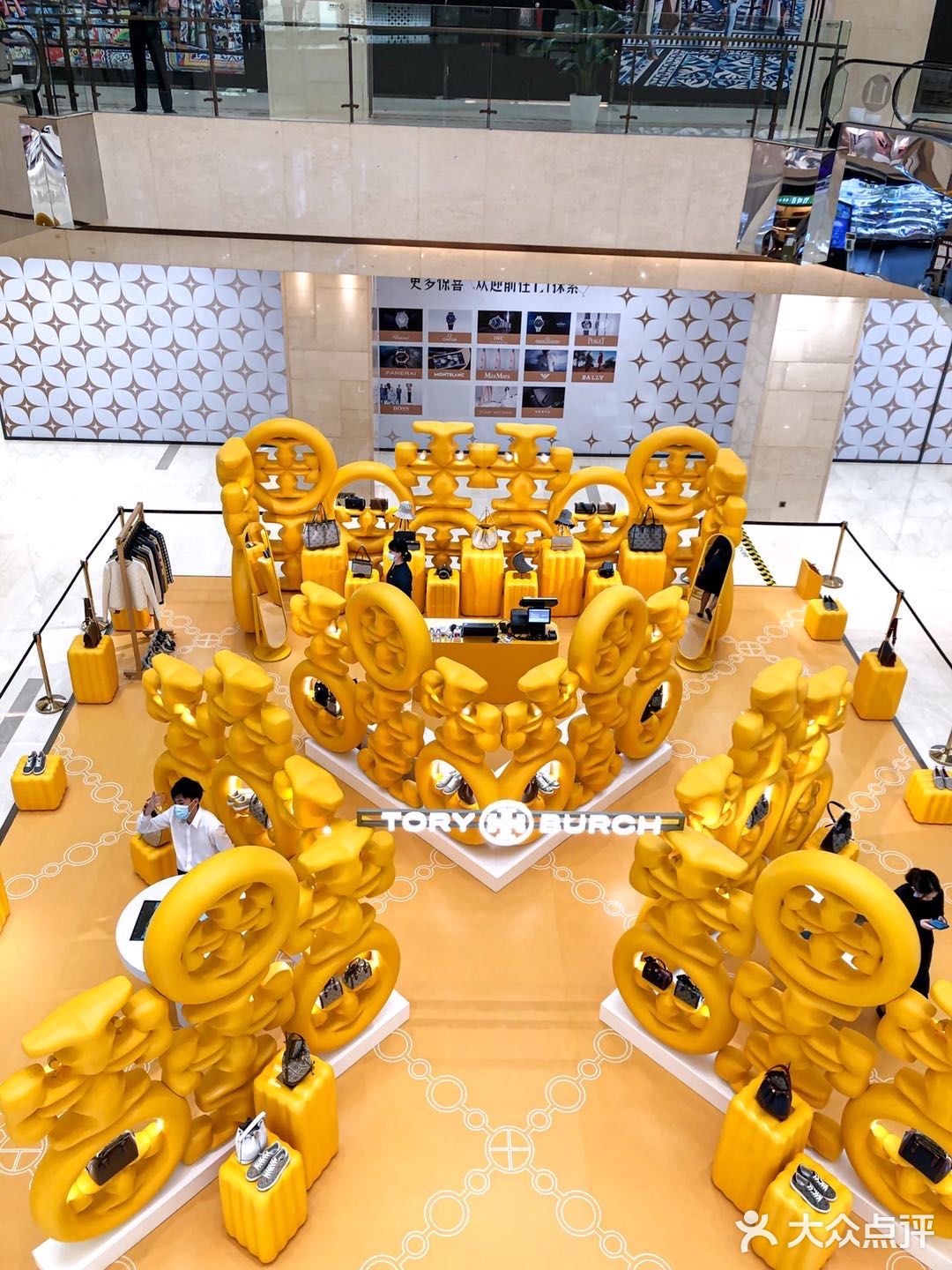 Tory Burch限时快闪店｜体验独特设计美
