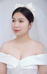 点击看大图 -挪娅婚纱摄影皇家会所