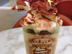 -奈雪的茶(花城汇中区PRO店)