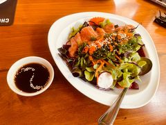 -Chom Cafe and Restaurant