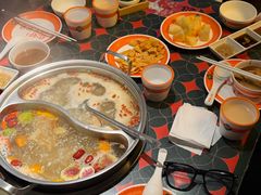 -南城十里潮汕鲜牛火锅·鲜虾生滚粥(融汇老商埠店)