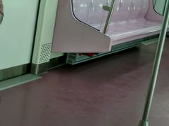 -国际港务区(地铁站)