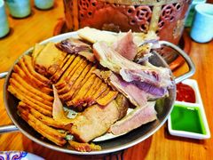 -蒙亨·手把肉·蒙古包文化主题餐厅(天恒广场店)