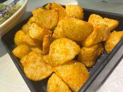 炕恩施小土豆-肥肥虾庄·金牌油焖大虾(沙湖店)
