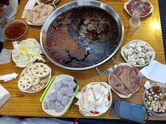 -储奇门鳝鱼火锅(总店)