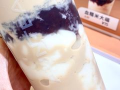 -沪上阿姨鲜果茶(世茂广场宽厚里店)