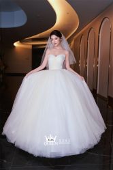 点击看大图 -艾拉·女王婚纱礼服馆
