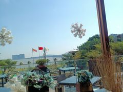 -卡普里披萨·牛扒·下午茶