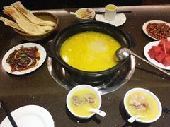 -蜀中吴养生板栗鸡(会展店)