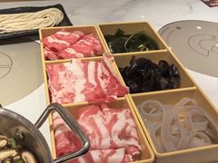 -呷哺呷哺 黄金牧场 (新中关购物中心店)