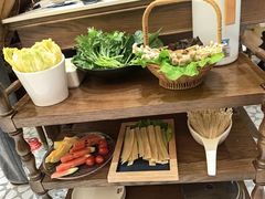 -帝皇海海鲜豆捞(桐泾商务广场店)