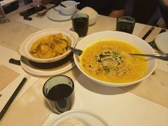 黄汁酸汤浸肥牛-港丽餐厅(高德置地店)