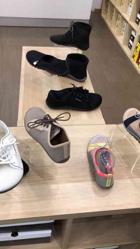 德国赤脚鞋北京专卖店图片
