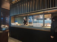 -铭牛烧肉·和牛海鲜自助(高新月牙湖店)